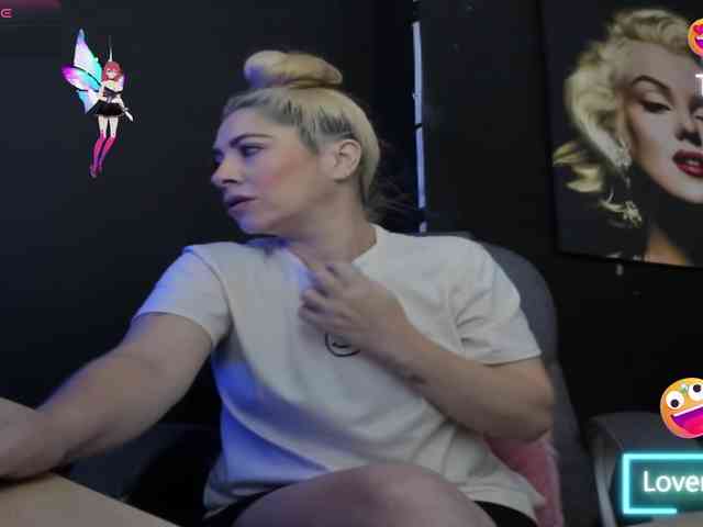 viktoria-davis webcam