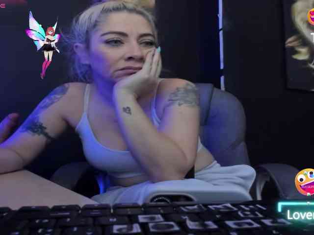 viktoria-davis webcam