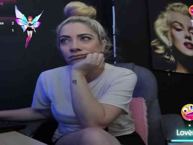 viktoria-davis webcam