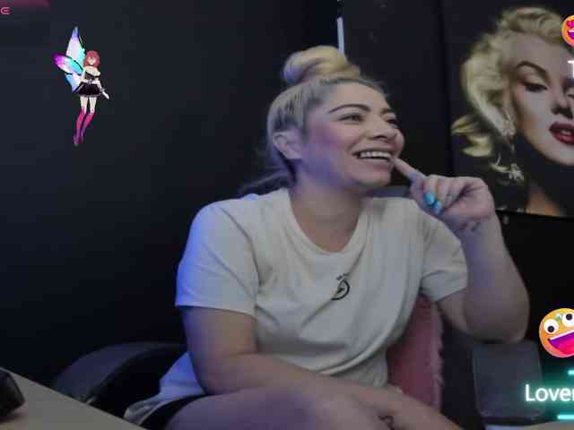 viktoria-davis webcam