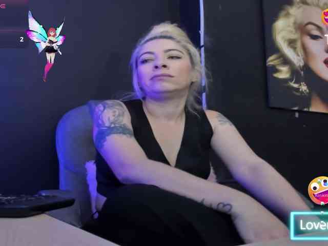 viktoria-davis webcam