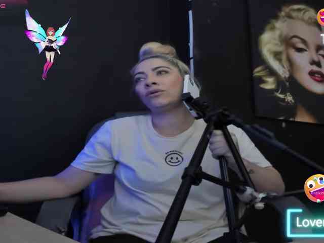 viktoria-davis webcam