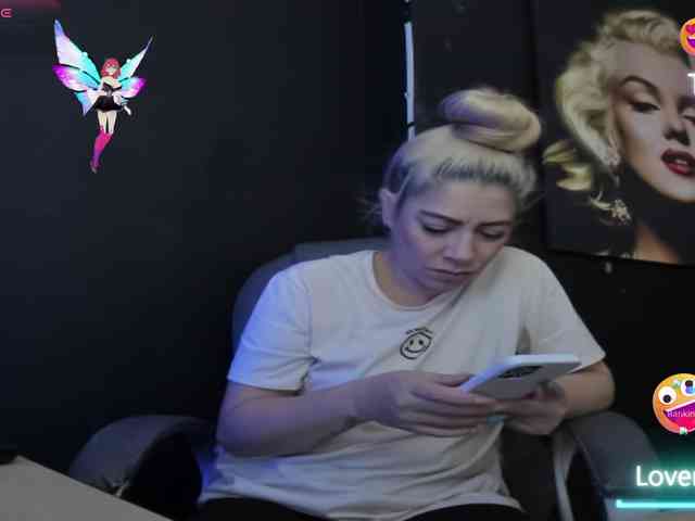 viktoria-davis webcam