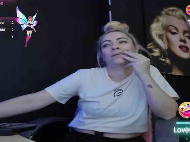 viktoria-davis webcam