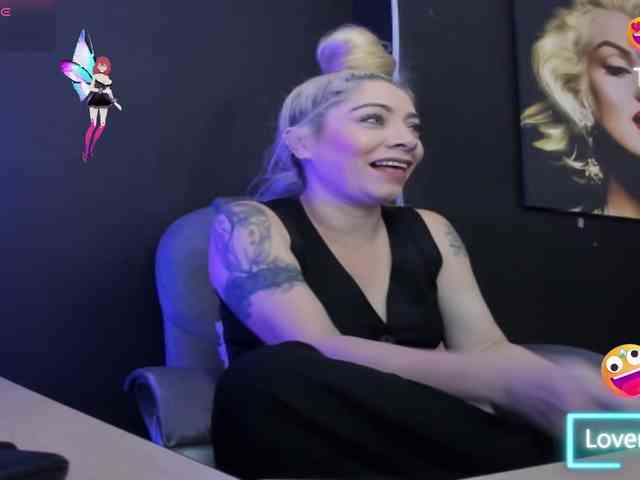 viktoria-davis webcam