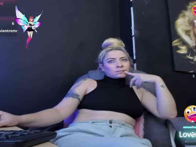 viktoria-davis webcam