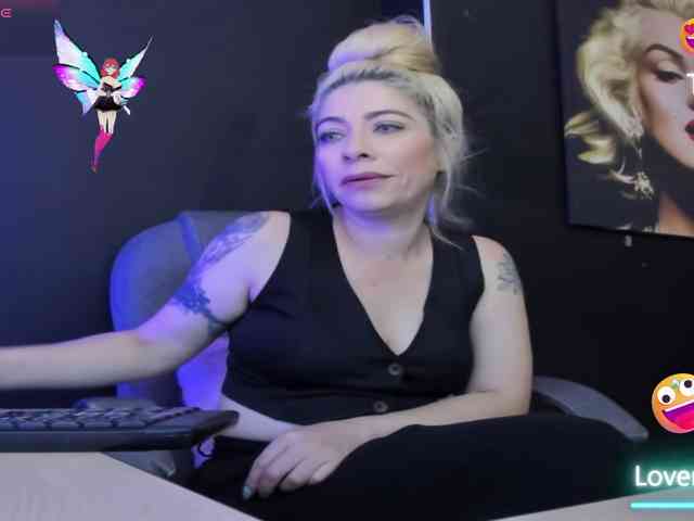 viktoria-davis webcam