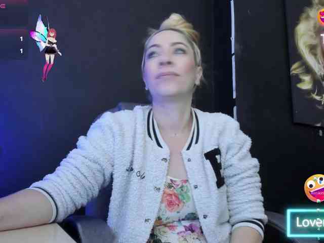 viktoria-davis webcam