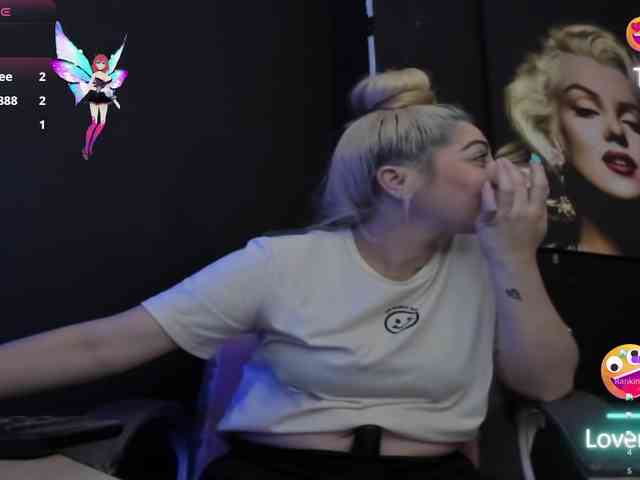 viktoria-davis webcam