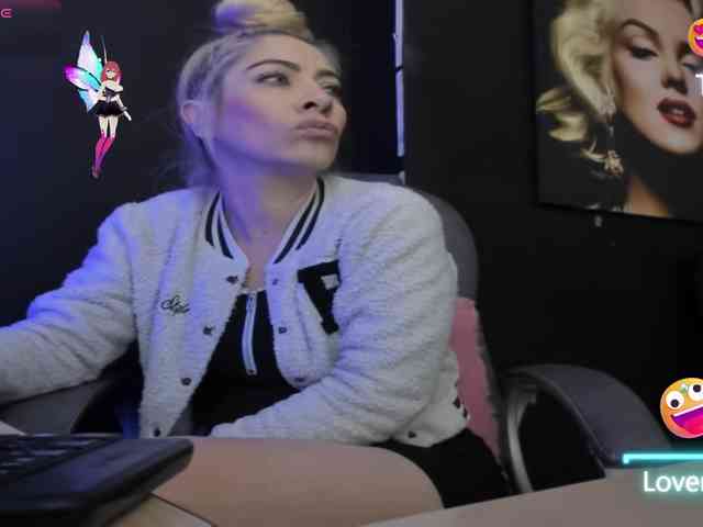 viktoria-davis webcam