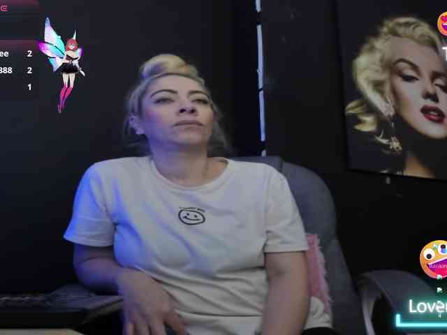 viktoria-davis webcam