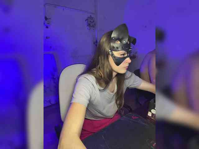 cutemilana_sw webcam
