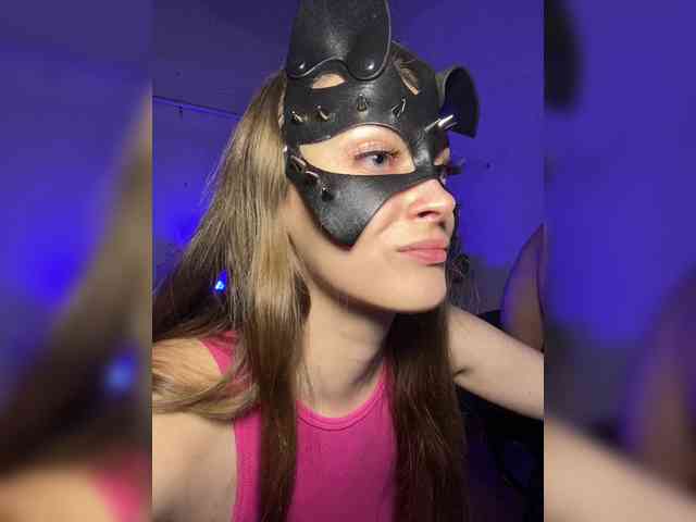 cutemilana_sw webcam