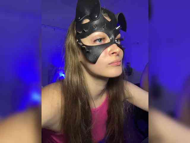 cutemilana_sw webcam