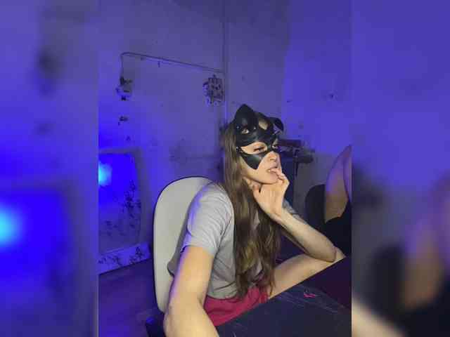 cutemilana_sw webcam