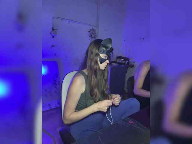 cutemilana_sw webcam