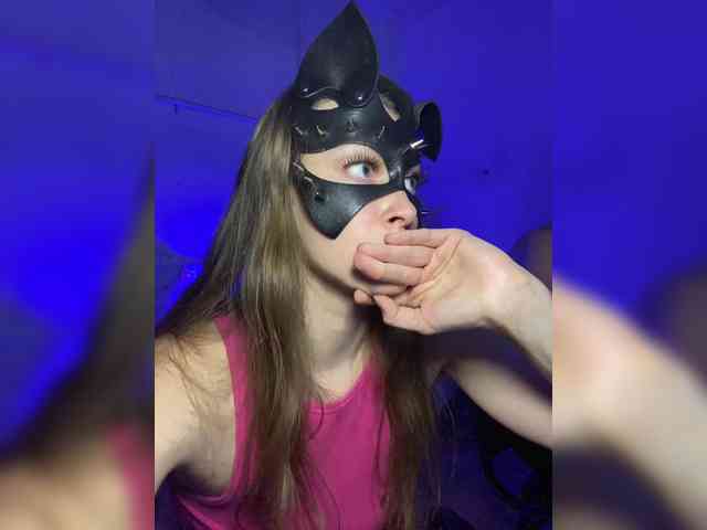 cutemilana_sw webcam