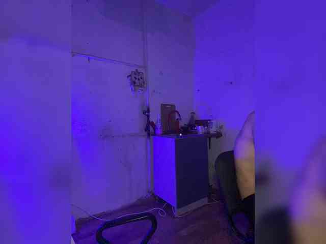 cutemilana_sw webcam
