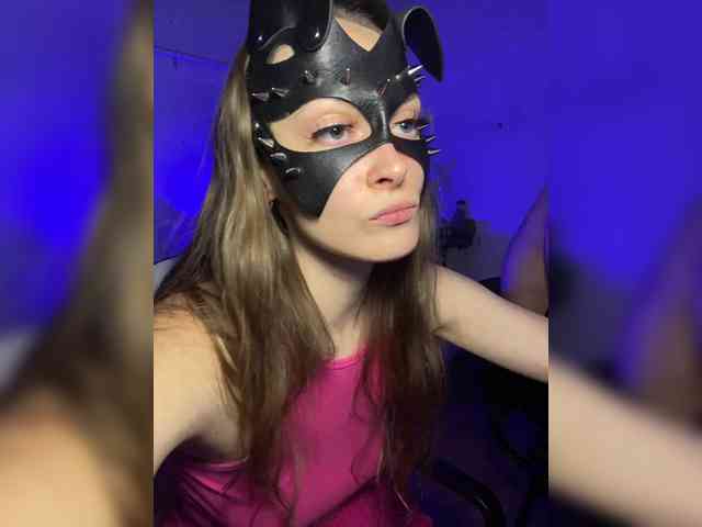 cutemilana_sw webcam
