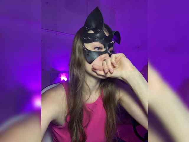 cutemilana_sw webcam