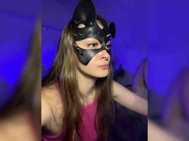 cutemilana_sw webcam