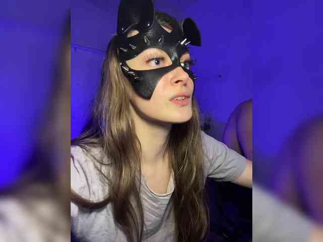 cutemilana_sw webcam