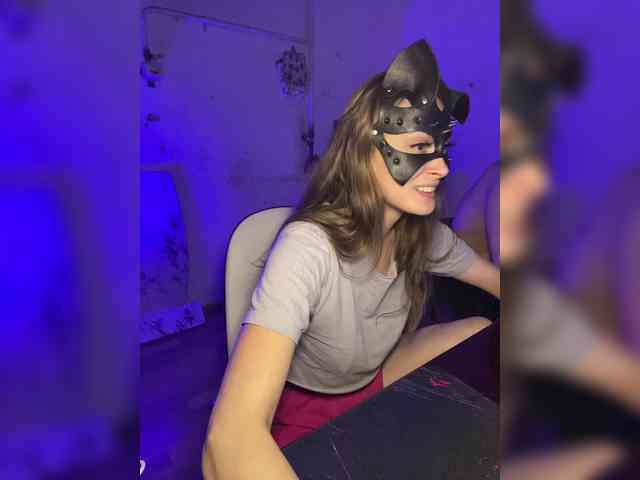 cutemilana_sw webcam