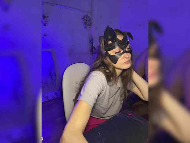 cutemilana_sw webcam