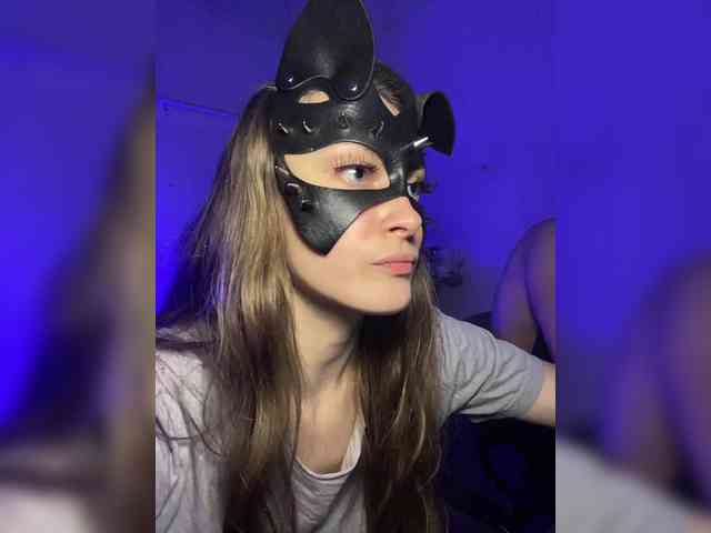 cutemilana_sw webcam