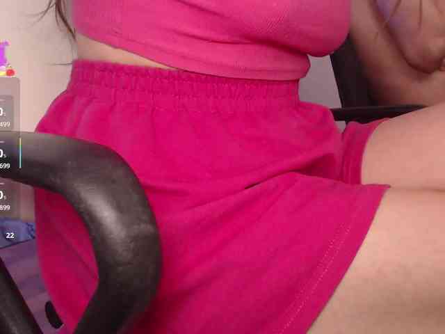 cutemilana_sw webcam