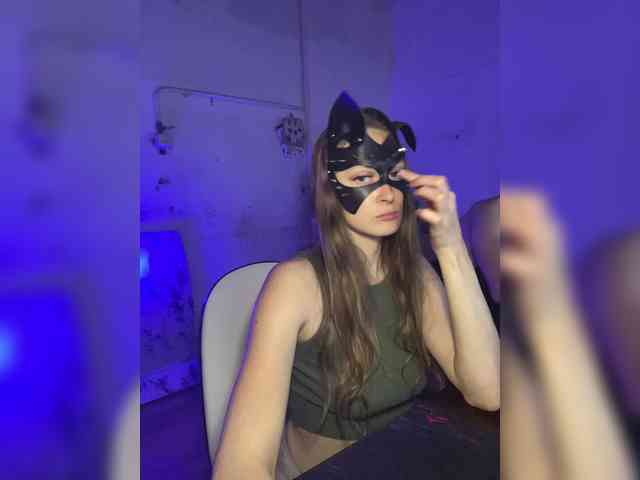 cutemilana_sw webcam