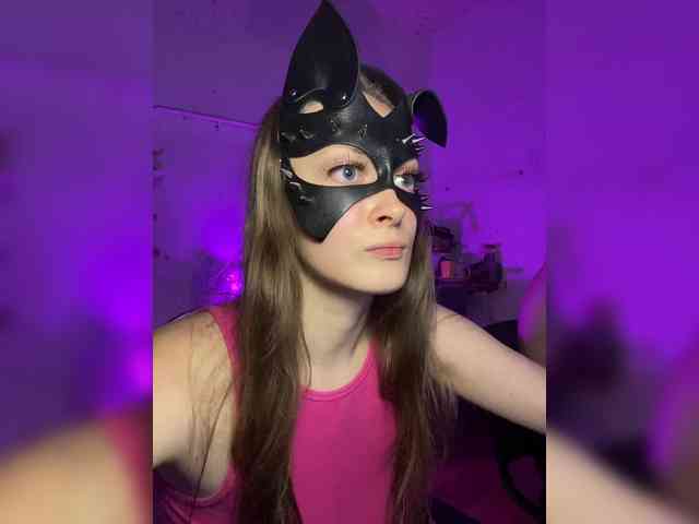 cutemilana_sw webcam