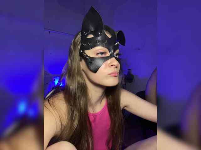 cutemilana_sw webcam