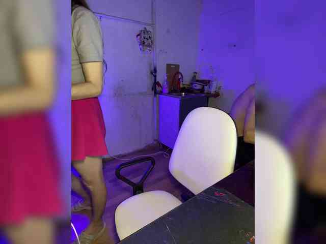 cutemilana_sw webcam