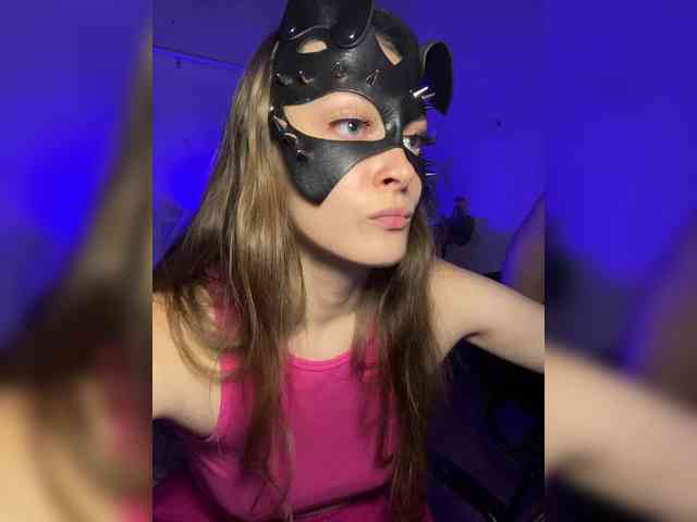 cutemilana_sw webcam