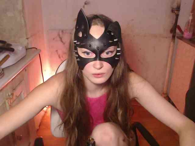 cutemilana_sw webcam