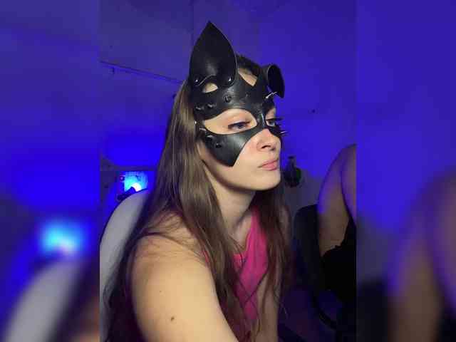 cutemilana_sw webcam