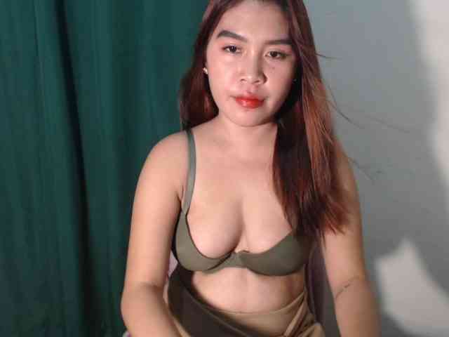 xxCherrybabexx webcam