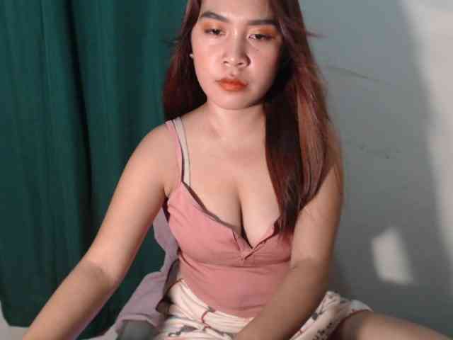 xxCherrybabexx webcam