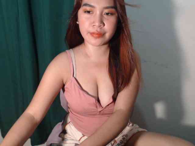 xxCherrybabexx webcam