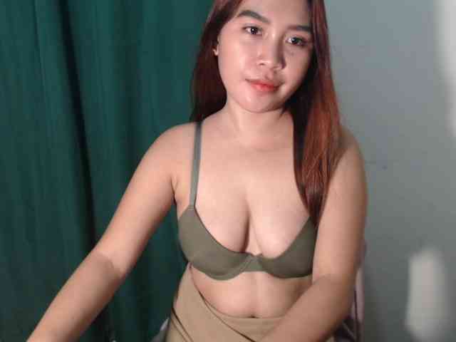 xxCherrybabexx webcam