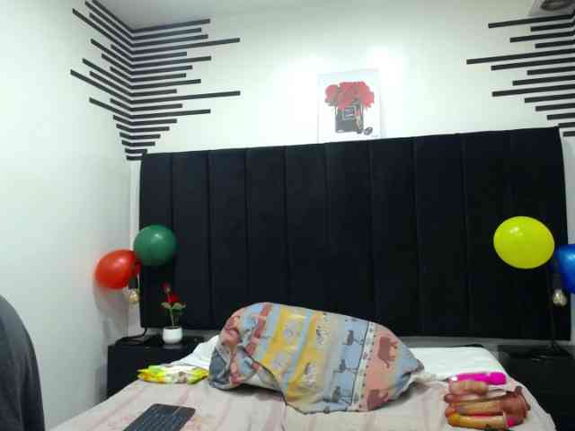 QueenMatturex webcam