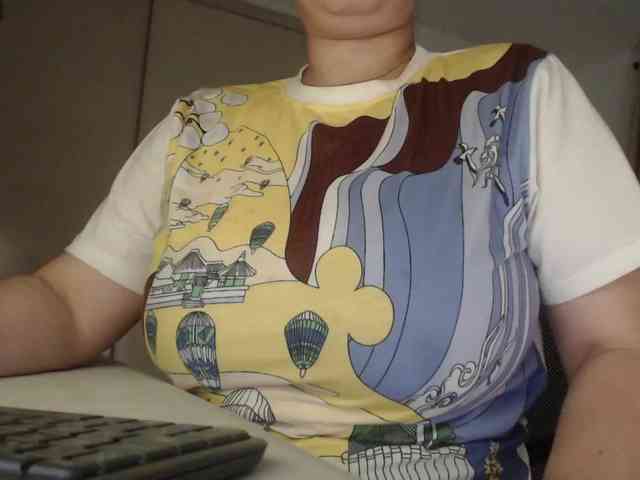 naturalmoommy webcam