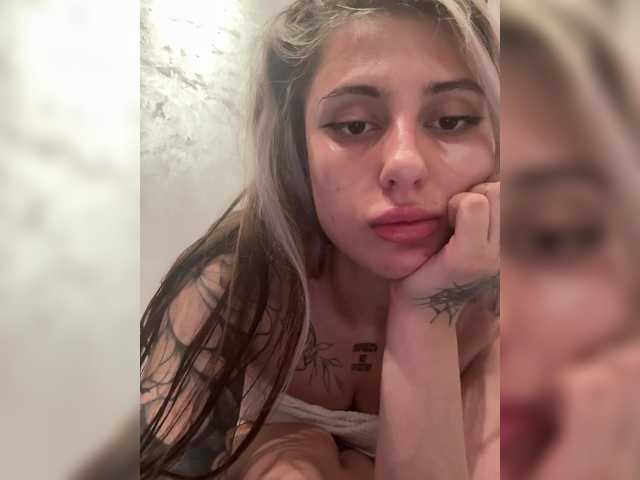 CamillaSweetty webcam