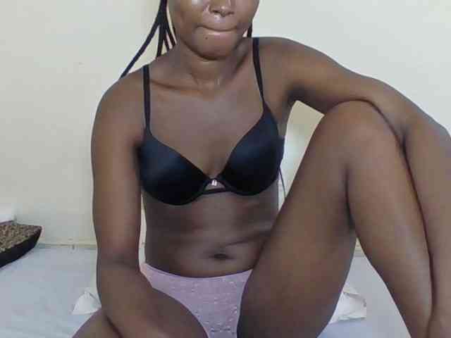 Ebonycutegal webcam