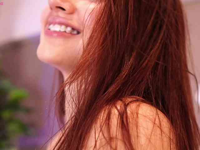 AylinMiller webcam