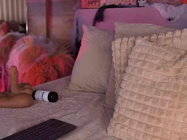 AmmyScott webcam