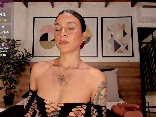 LunaRuso webcam