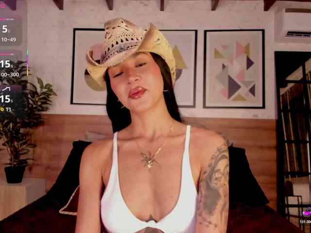LunaRuso webcam