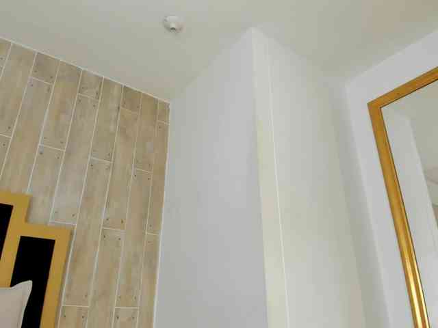 AriaFoster webcam